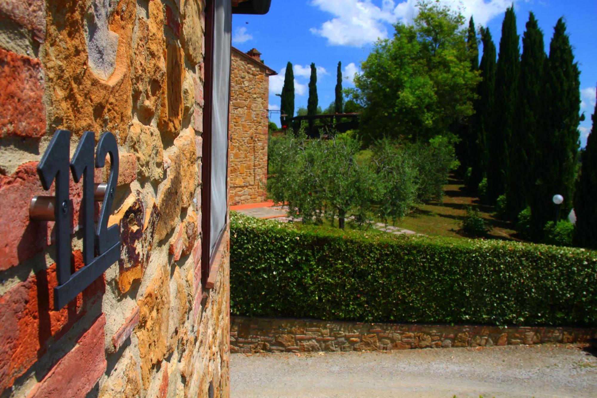 Maison d'hôtes Borgo Di Collelungo à Montaione Chambre photo