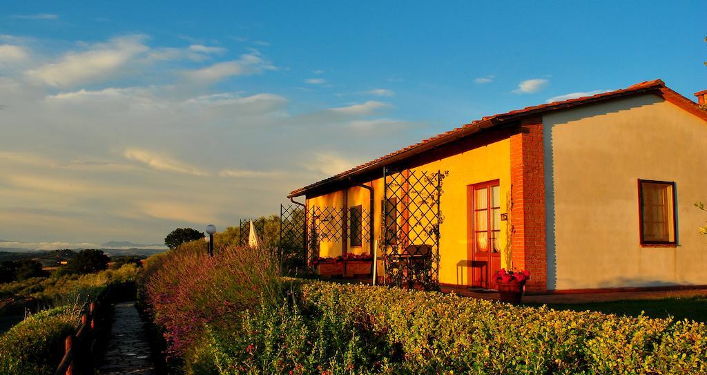 Maison d'hôtes Borgo Di Collelungo à Montaione Extérieur photo